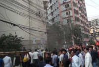 রাজধানীর এলিফ্যান্ট রোডে বহুতল ভবনে আ'গুন