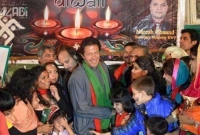 ২০০ বছরের পুরানো মন্দির ফিরিয়ে দিয়ে হিন্দুদের মন জিতলেন ইমরান খান