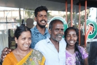 চারবার আবেদন করেও ব্যাংক ঋণ না পেয়ে কিনলেন লটারি, ১৪ কোটি টাকা জিতলেন দিনমজুর চারবার আবেদন করেও ব্যাংক ঋণ না পেয়ে কিনলেন লটারি, ১৪ কোটি টাকা জিতলেন দিনমজুর