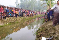 পরনে বোরকা, পায়ে নুপুর, মেয়েটি পানিতে ভাসা বস্তাবন্দি লা'শ!