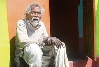 মৃত্যুর দেড় মাস পর দিনদুপুরে বাসায় হাজির বৃদ্ধ, অতঃপর...