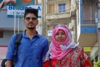 মা-ছেলে যখন একই বিশ্ববিদ্যালয়ের শিক্ষার্থী