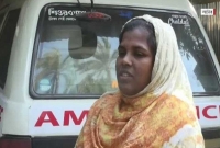 বেতনের টাকা জমিয়ে কেনা অ্যাম্বুলেন্সে গ্রামবাসীকে বিনে পয়সায় সেবা দেন শিক্ষিকা শেফালী