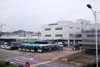 এবার স্যামসাং মোবাইল তৈরির কারখানায় করোনা ভাইরাসের হা'না