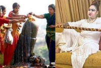 শিব লি’ঙ্গের পূজা করতেন পাপিয়া