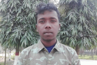 ছাগল বিক্রি করে বিশ্ববিদ্যালয়ে ভর্তি, এখন পড়াশোনা অনিশ্চিত