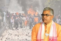 বিজেপি রাজ্য সভাপতি দিলীপ ঘোষের ওপর হা'মলা