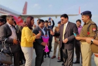 অতিরিক্ত মালপত্র বহন করায় বিমানবন্দরে আ'টকানো হল রাষ্ট্রপতিকে