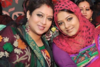 প্রথম বিয়ে আয়েশাকে গো’পন রেখেই শাবনূরের স’ঙ্গে ঘর বাঁধে’ন অনিক!