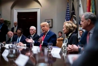 ভারতীয় ও চীনাদের জন্য যুক্তরাষ্ট্রে কর্মসংস্থানের দরজা বন্ধ হচ্ছে