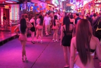 করোনার প্রকো'পে ছে'দ পড়লো বিশ্বের সবচেয়ে বিখ্যাত যৌ'নপল্লিটিও