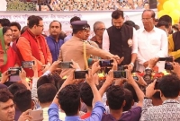 আজ থেকে শুরু করলে বঙ্গবন্ধুর আদর্শ বাস্তবায়ন সম্ভব : মাশরাফি আজ থেকে শুরু করলে বঙ্গবন্ধুর আদর্শ বাস্তবায়ন সম্ভব : মাশরাফি