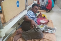 করোনা থেকে বাঁ'চতে গোমূ'ত্র পান করে হাসপাতালে ভর্তি 