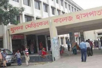 জ্বরের চিকিৎসা না পেয়ে হাসপাতালের ফ্লোরেই রোগীর মৃত্যু জ্বরের চিকিৎসা না পেয়ে হাসপাতালের ফ্লোরেই রোগীর মৃত্যু