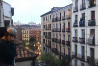  করোনাভাইরাস থেকে মুক্তি পেতে অবশেষে  সম্মিলিতভাবে আযান দেয়ার অনুমতি দিল স্পেন