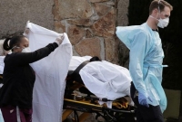 পিপিই’র ভ'য়াবহ সঙ্কট, আমেরিকায়  মা'রা যাচ্ছেন ডাক্তার-নার্সরা