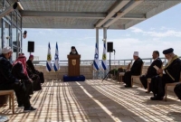 করোনায় বিভেদ ভুলে জেরুজালেমে এক কাতারে মুসলিম-ইহুদি-খ্রিষ্টানদের সম্মিলিত প্রার্থনা