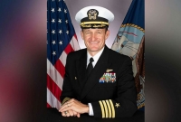 করোনাভাইরাস নিয়ে মুখ খুলে চাকরি হারালেন মার্কিন সেই ক্যাপ্টেন