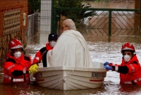 করোনায় 'মৃত্যুপুরী' স্পেন এবার তলিয়ে গেছে বন্যায়