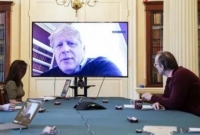 জীবন-মৃত্যুর সন্ধিক্ষণে ব্রিটিশ প্রধানমন্ত্রী বরিস জনসন