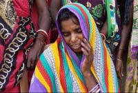 ঘরে পড়ে রয়েছে সন্তানের মৃ'তদেহ, লকডাউনে আটকে পড়েছেন মা