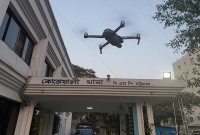 দেশে প্রথমবারের মতো ড্রোন দিয়ে নজরদারি, ঘর থেকে বের হলেই আইনি ব্যবস্থা