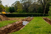 করোনায় মৃ'ত মুসলমানদের জন্য লন্ডনে গ'ণক'বর খোঁ'ড়া হচ্ছে!