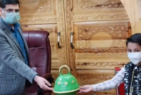 টিফিনের টাকা বাঁচিয়ে করোনায় ক্ষতিগ্রস্তদের দান করল এই শিশু