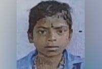 লকডাউনে ৩ দিন হেঁটে বাড়ির কাছে এসে কিশোরীর মৃত্যু