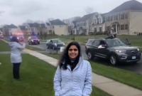 করোনা যো'দ্ধা এই মহিলা ডাক্তারকে অভিনবভাবে কুর্নিশ জানালো মার্কিন প্রশাসন