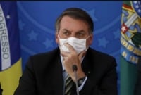 করোনায় মৃত্যুতে চীনকে ছাড়াল ব্রাজিল, ক্ষমা চেয়ে প্রেসিডেন্ট বললেন 'আমি কী করব?'