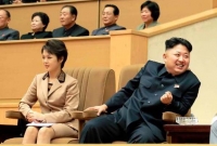 চমক দিয়ে ফিরেই উত্তর কোরিয়ার মানুষের রাতের ঘুম উড়িয়ে দিয়েছেন কিম! চমক দিয়ে ফিরেই উত্তর কোরিয়ার মানুষের রাতের ঘুম উড়িয়ে দিয়েছেন কিম!