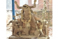 কালী মন্দিরের প্রতিমার হাত, মাথা ও পা ভে'ঙ্গে ফেলেছে দুর্বৃত্তরা