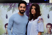 'আমাকে সমকামী হতে বলেন', এবার বো'মা ফা'টালেন আয়ুষ্মান খুরানা