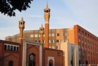 কানাডা-অস্ট্রেলিয়ার পর লন্ডনে প্রথম উচ্চস্বরে মসজিদের মাইকে আজান