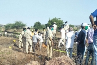 ট্রেনে কা'টা পড়ে ১৭ শ্রমিকের মৃ'ত্যু