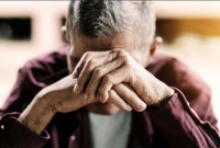 করোনার জেরে অবসরপ্রাপ্ত মধ্যবিত্তদের পায়ের তলার মাটি সরছে