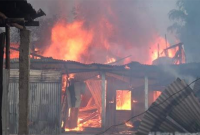 গাজীপুরে কারখানার গুদামে ভয়াবহ আগুন