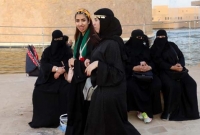 করোনায় অসহায় মানুষদের নগদ অর্থ দিচ্ছে সৌদি সরকার