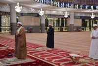 দুই মাসেরও বেশি সময় পর মালয়েশিয়ায় মসজিদে জুমার নামাজ আদায়