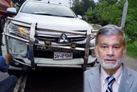 নরসিংদীতে দুর্ঘটনার কবলে পরিকল্পনামন্ত্রী, গাড়ির সামনের অংশ দুমরে-মুচরে গেছে