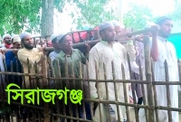 দ্বিতীয় সিজদায় গিয়ে মৃ'ত্যুর কোলে ঢলে পড়লেন ইমাম