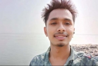 মোটরসাইকেল কিনে না দেয়ায় ঘুমের ওষুধ খেয়ে ঈদের দিন সকালে স্কুলছাত্রের মৃত্যু