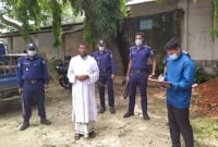 প্রধানমন্ত্রীর বরাদ্দকৃত মসজিদের টাকা আত্মসাত, ইমামের কারাদণ্ড প্রধানমন্ত্রীর বরাদ্দকৃত মসজিদের টাকা আত্মসাত, ইমামের কারাদণ্ড