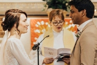 করোনা সংক'টে হাসপাতালেই বিয়ে ডাক্তার আর নার্সের