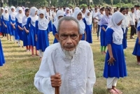 সর্বাধিক জিপিএ-৫ পেয়ে চা-বিক্রেতা খালেকের স্কুলের সবাই পাস সর্বাধিক জিপিএ-৫ পেয়ে চা-বিক্রেতা খালেকের স্কুলের সবাই পাস
