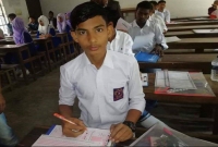  কাঁ'দতে কাঁ'দতে পরীক্ষার হলে আসা সেই ছেলেটি গোল্ডেন জিপি এ ৫ পেয়েছে 