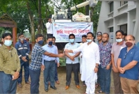 প্রধানমন্ত্রীর নির্দেশনায় কৃষকদের ধান মাড়াইয়ের মেশিন প্রদান করলেন এমপি গোপাল