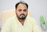 আল্লাহর রহমত ও মানুষের ভালোবাসা আমাকে ফিরিয়ে এনেছে : মেয়র সুমনের করোনা জয়