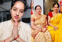 মা করোনায় আক্রা'ন্ত, সাহায্য চাইলেন অভিনেত্রী